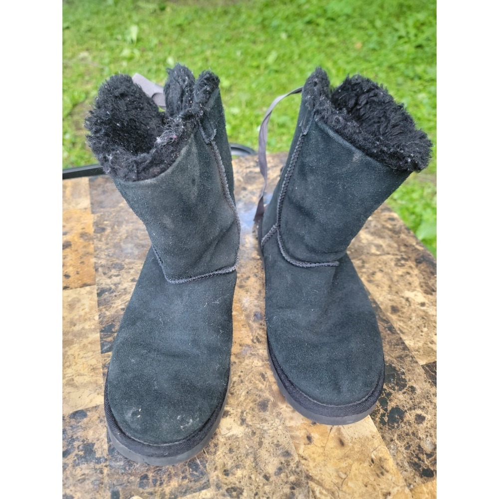 UGG Womens 8 Black Suede Shearling Lined‎ Winter Boots Lace Back 1110706